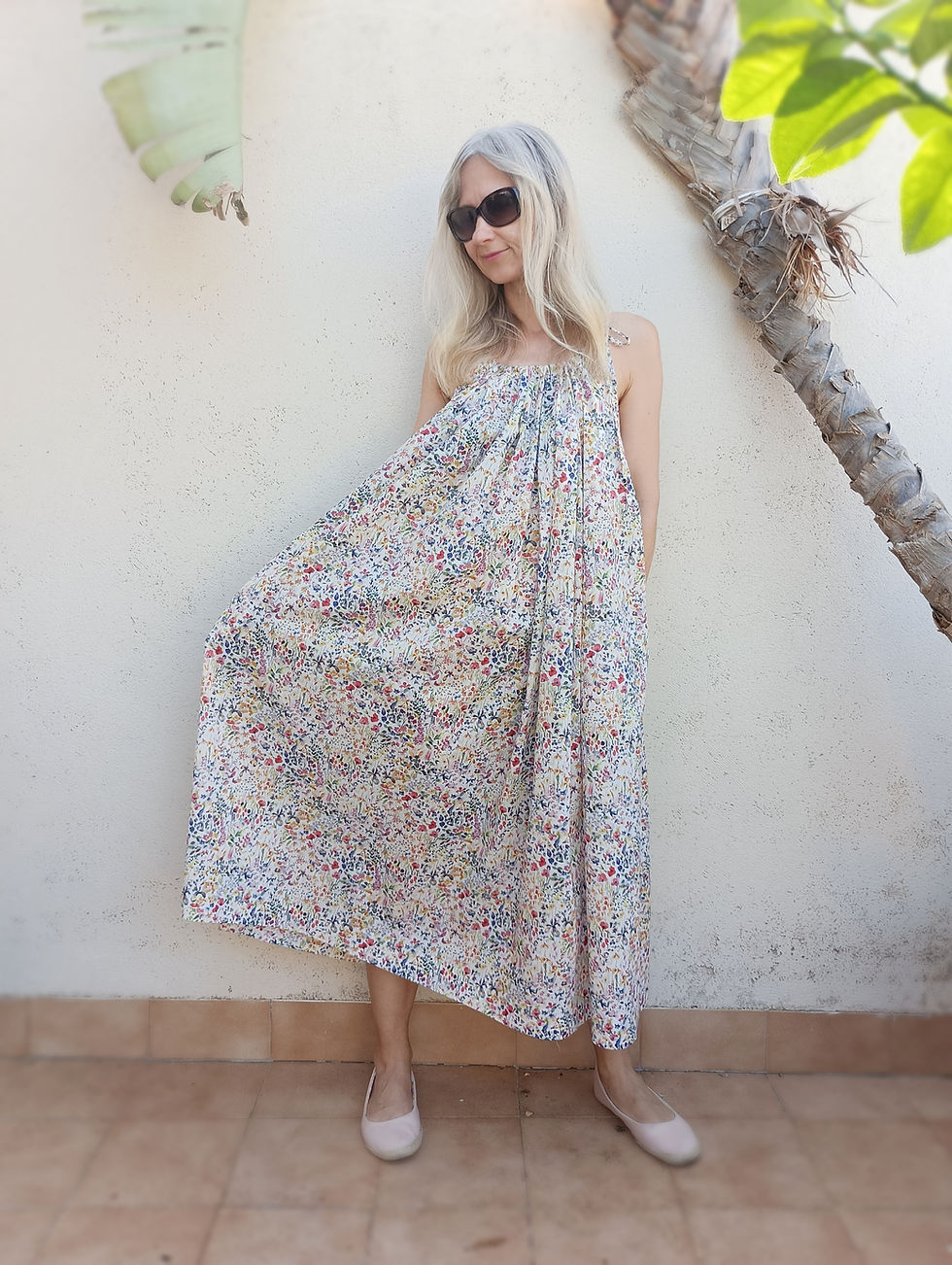Thumbnail: White/ WHITE HIBISCUS/ loose strap dress with pockets / floral lawn cotton / handmade by Kadrika