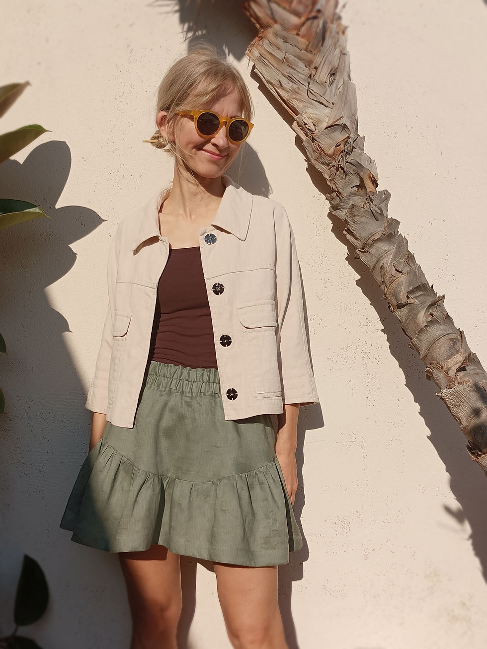 Thumbnail: Dusty green / YARROW  / slip on skorts / lightweight linen / handmade by Kadrika