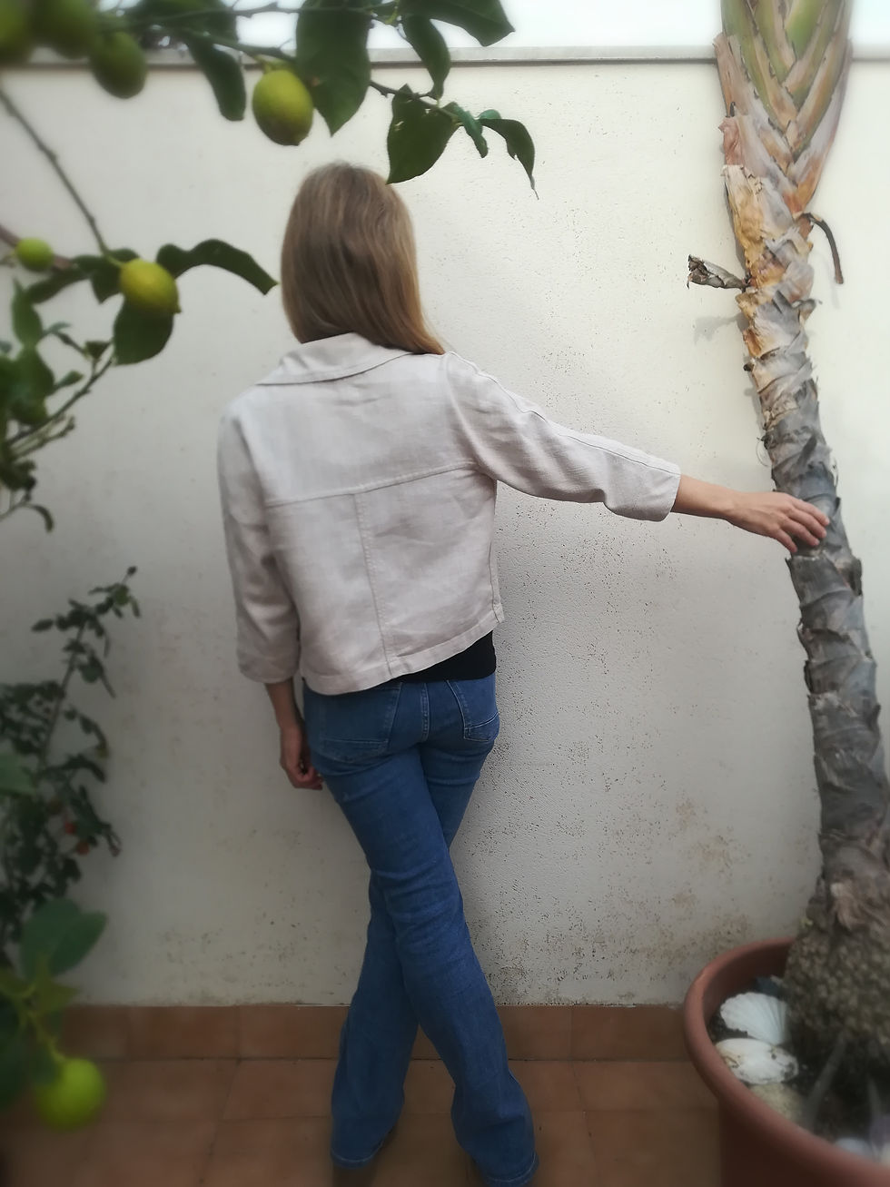 Thumbnail: Beige / DANDELION / cropped jacket with 3/4 sleeves / ramie tweed / handmade by Kadrika