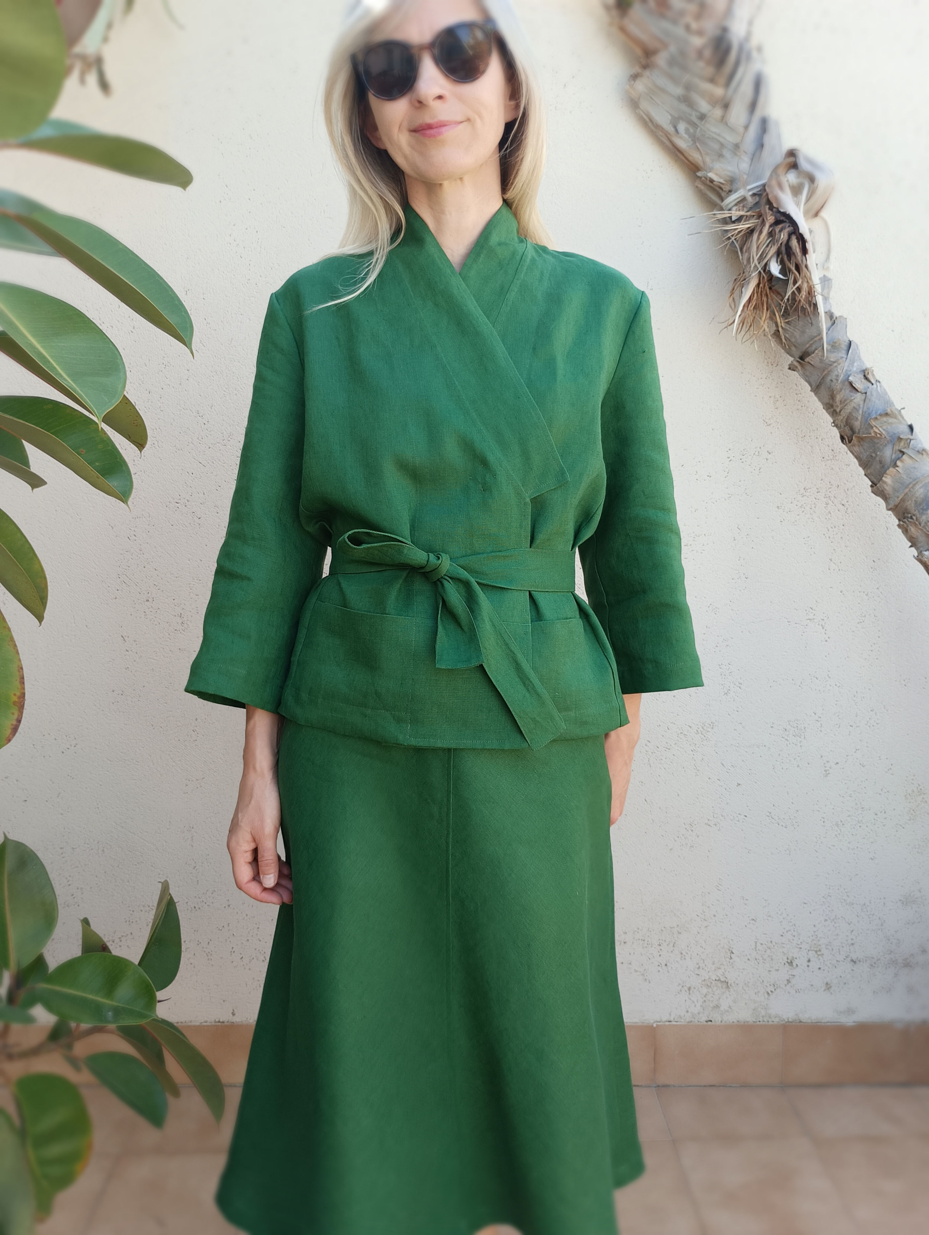 Green / GENKGO / kimono blazer with belt / heavy linen / handmade by Kadrika