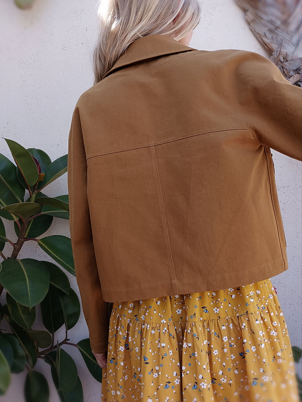 Thumbnail: Light brown / GREEN DANDELION / button front cropped jacket / cotton twill / handmade by Kadrika