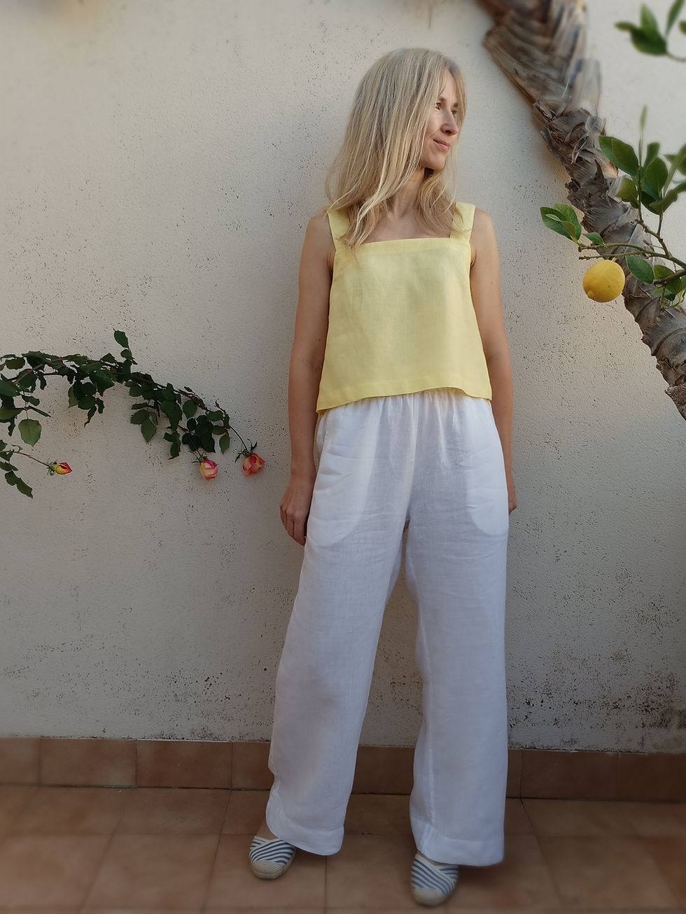 Thumbnail: Fresh yellow / NIVALIS / cropped strap top / medium weight linen / handmade by Kadrika