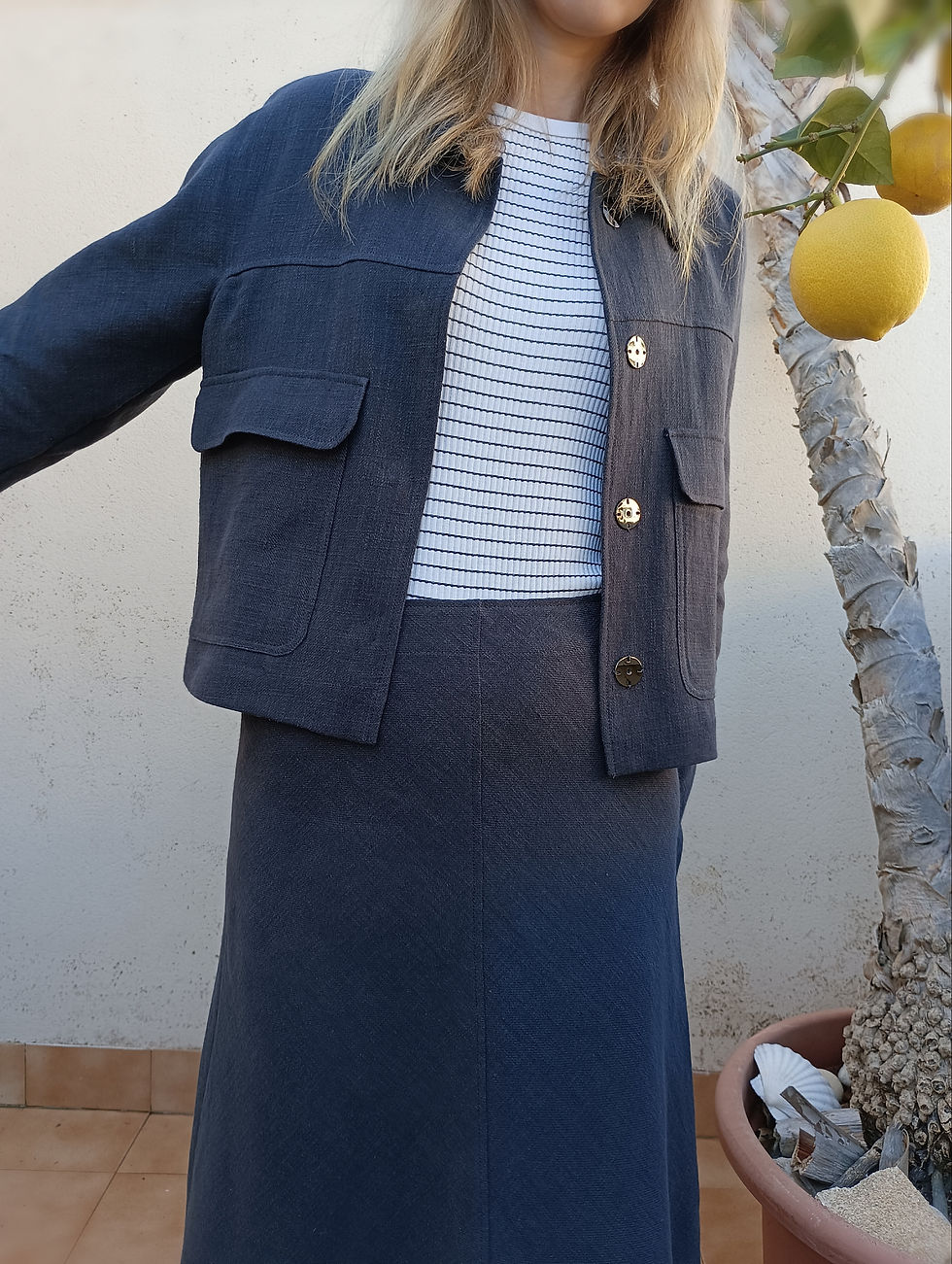 Thumbnail: Midnight blue / GREEN DANDELION / cropped jacket with long sleeves / ramie tweed / handmade by Kadrika