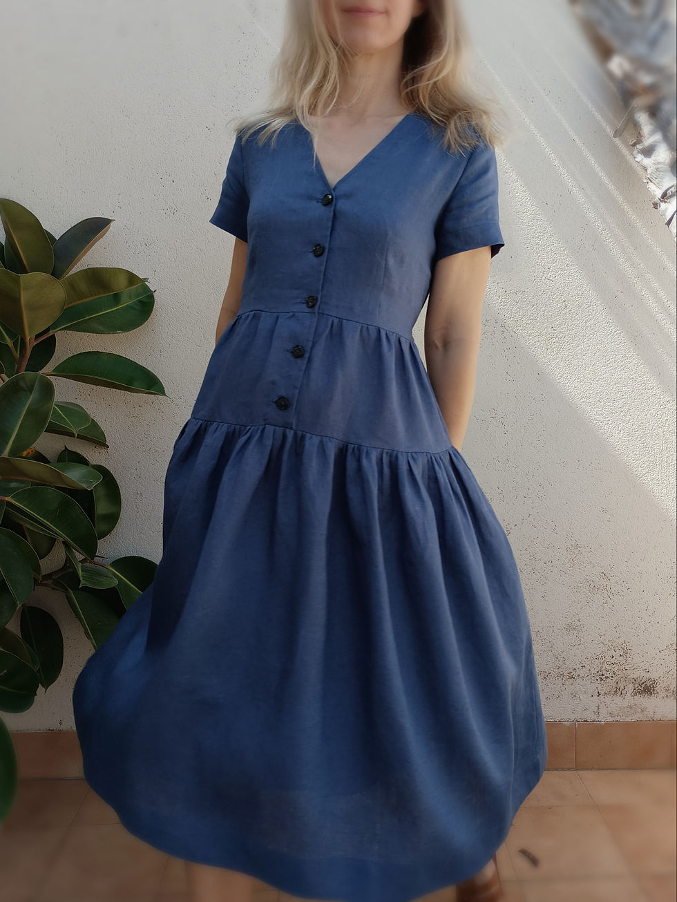 Thumbnail: Blue / SMALL LIANTRIS / button-front short-sleeve dress / medium weight linen / handmade by Kadrika