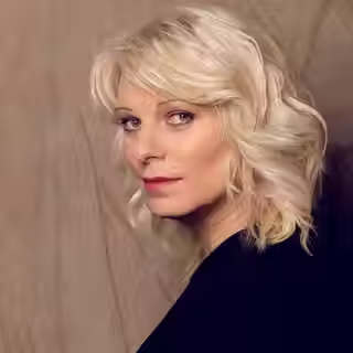 Lucie Brychtová / herečka / zpěvačka / inspicientka