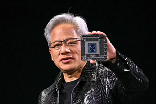 Selon le New York Times, NVIDIA a obtenu l’accord de Washington pour reprendre les ventes de sa puce H20 en Chine, interrompues pendant plusieurs mois en raison des restrictions américaines.