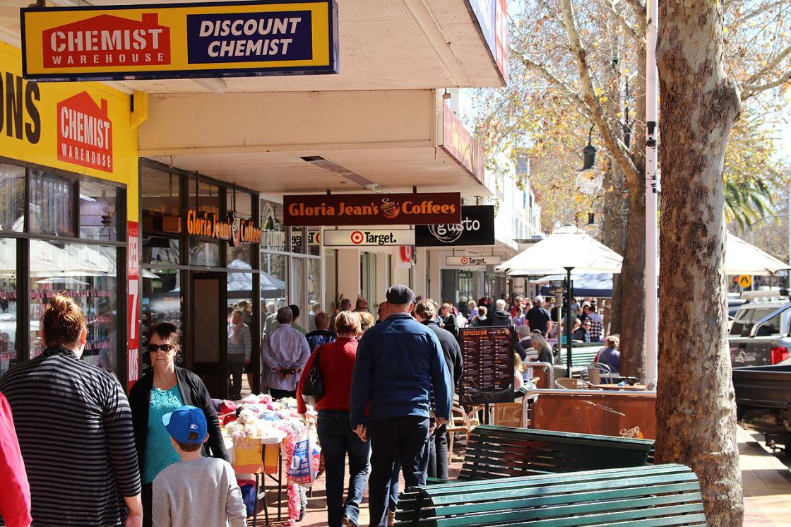 Peel Street Markets 92.9FM Tamworth