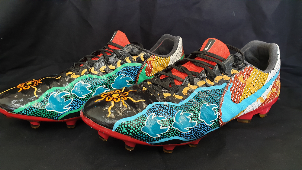 Painted NRL boots bring social benefits to Indigenous youth