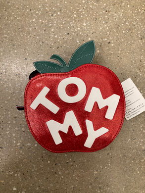 KG APPLE F.jpeg