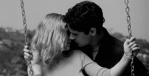 pareja feliz.gif