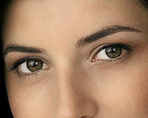 Permanent Make Up Lidstriche und Augenbrauen