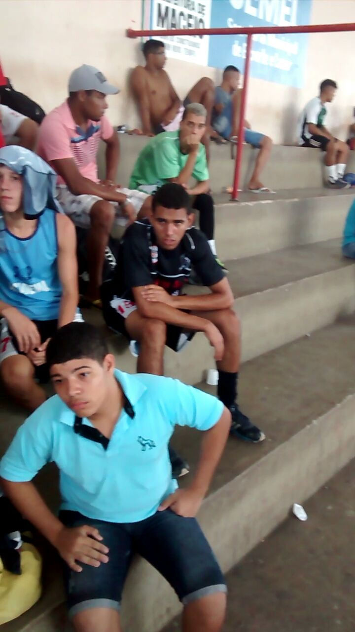 Jovens Em Ação 'Furía'