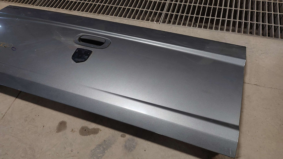 Thumbnail: 2005-2011 Dodge Dakota Southern Tailgate