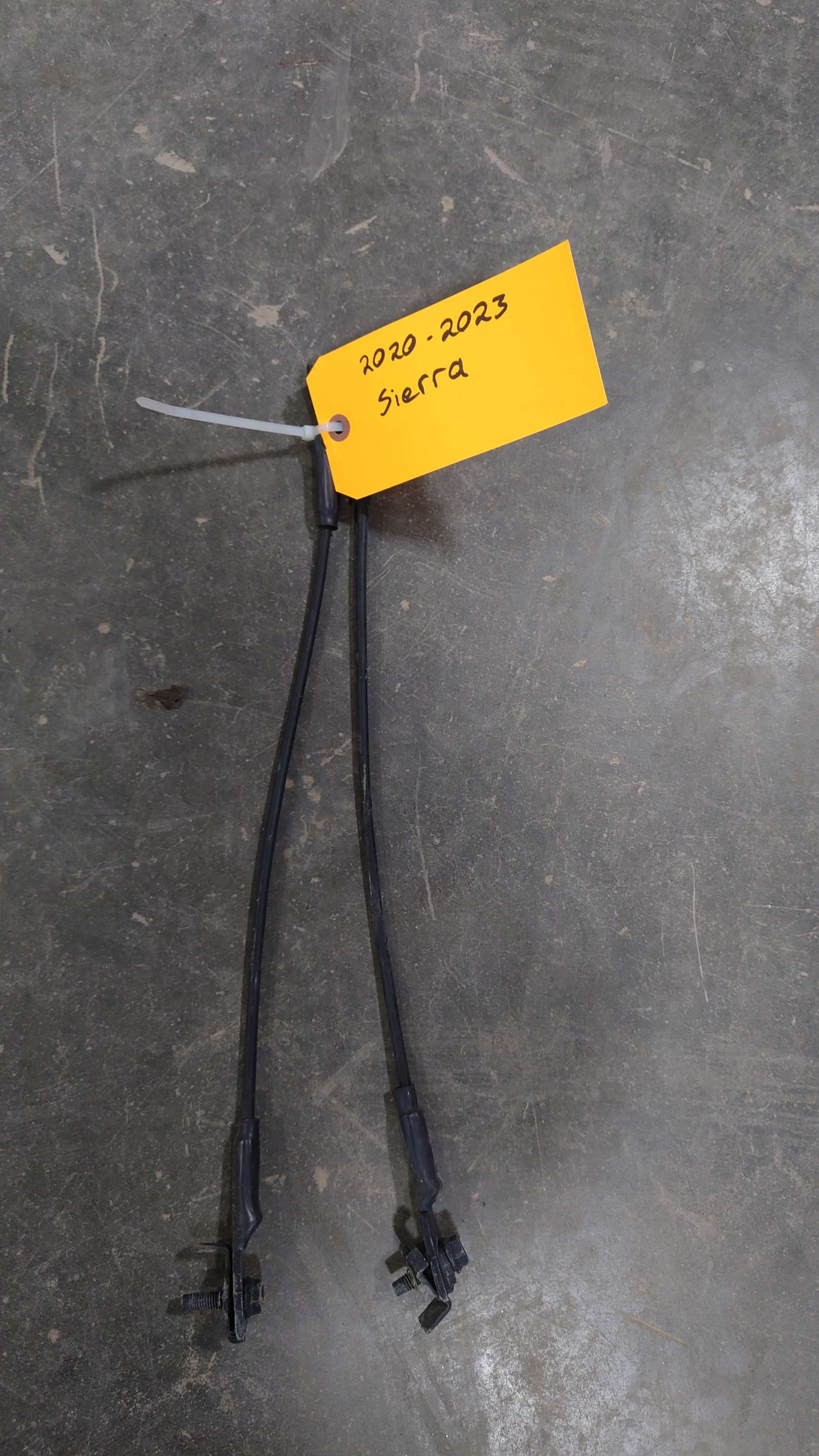 2020-2023 GMC Sierra Tailgate Straps 