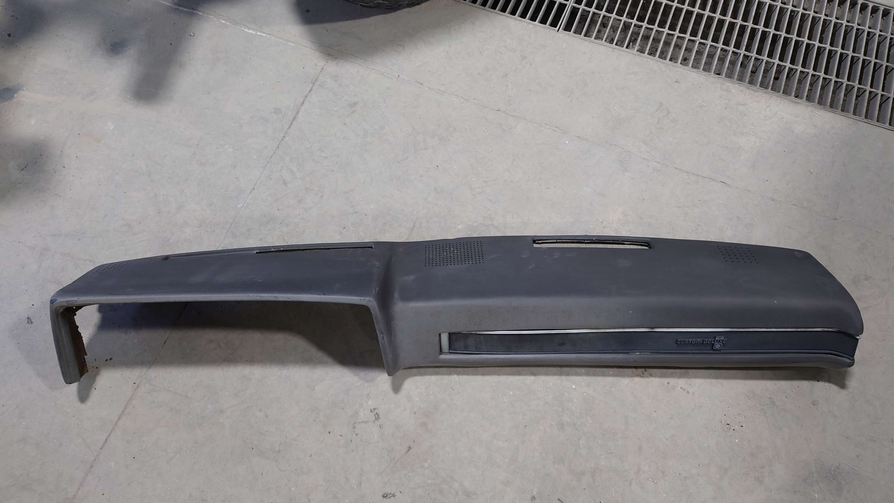 1981-1987 Chevrolet Custom Deluxe Dash