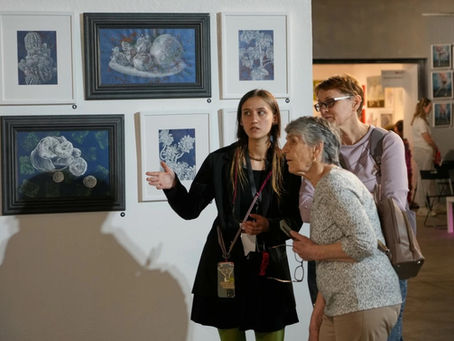Ukrainians seeking cultural escape from war's brutality find comfort, resilience at Kyiv art fair