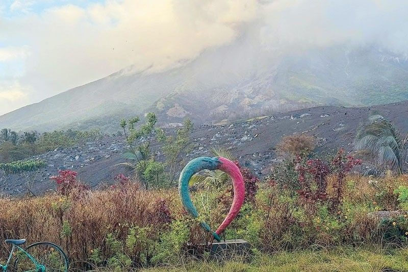 Mayon eruption affects 52 Albay villages