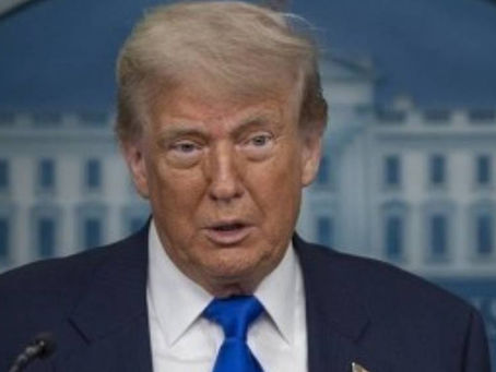 Trump signals possible strike vs. Colombia in warning to Petro