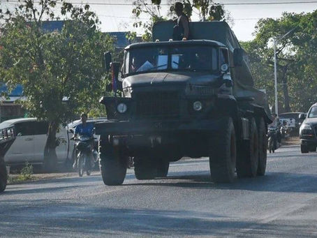 Cambodia says Thai border clashes displace over half a million