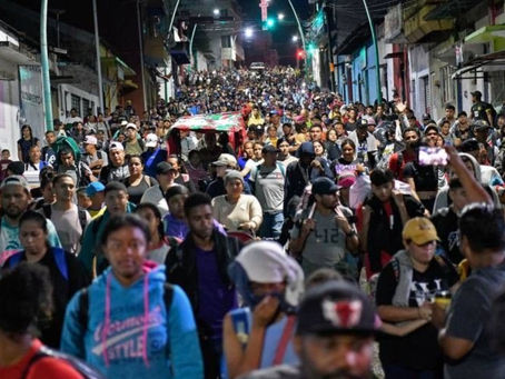 US removed 270,000 migrants in a year - official figures