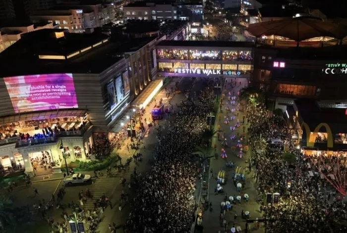 Dinagyang 2026 lights up Iloilo Business Park with parades, concerts