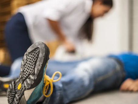 First Aid for a Heart Attack: What Should You Do?