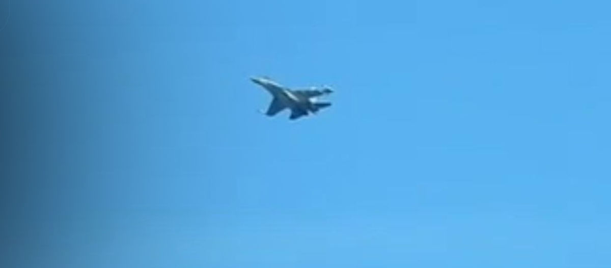 balitang-marino-afp-says-chinese-j-16-fighter-flew-too-close-to-ph-aircraft-over-bajosde-m