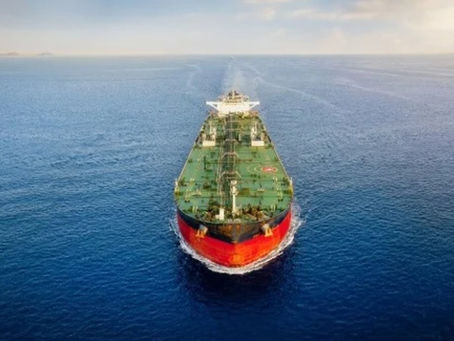 Markets Expect Oil Shortage if Hormuz Stays Shut, Oversupply Once it Opens
