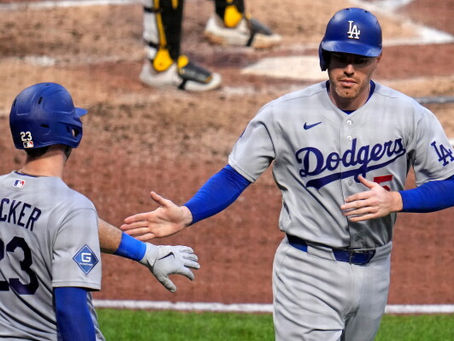 Dodgers erupt in win vs Pirates as Skenes exits