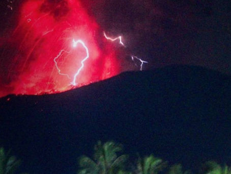 East Indonesian volcano erupts three times