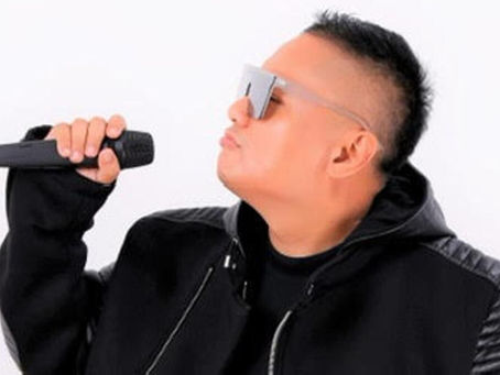 Filipino hip-hop artist Andrew E. announces first major concert in 34 years