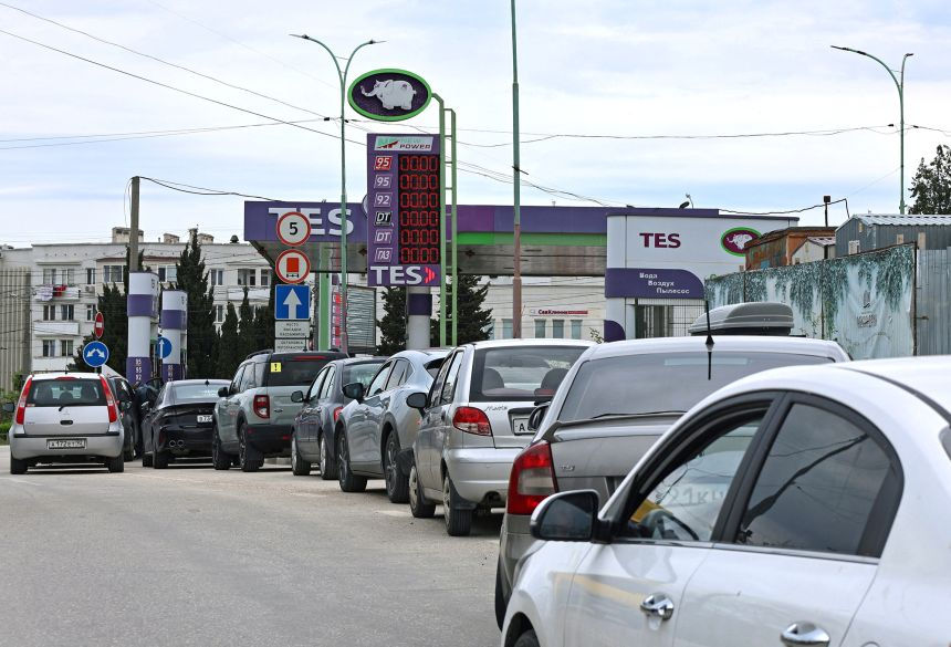 Crimea short of fuel as Ukraine expands attacks on Russian oil facilities