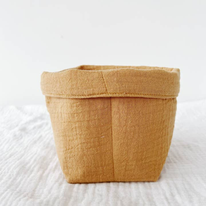 panière en tissu double gaze pour accessoires réutilisables et zéro déchet couleur camel, terra di natura