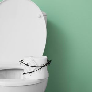 Gestes à éviter et soins naturels pour apaiser l’irritation anale et retrouver le confort