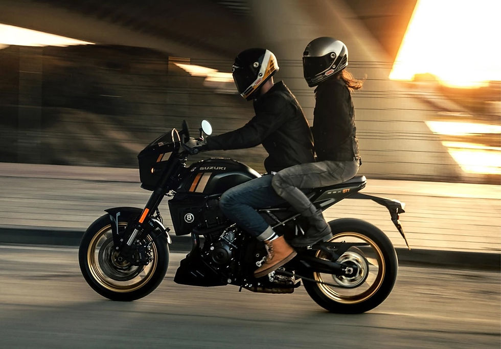 Modern-retro motorcycles look nostalgic and modern at the same time. They are practical and look extremely cool.