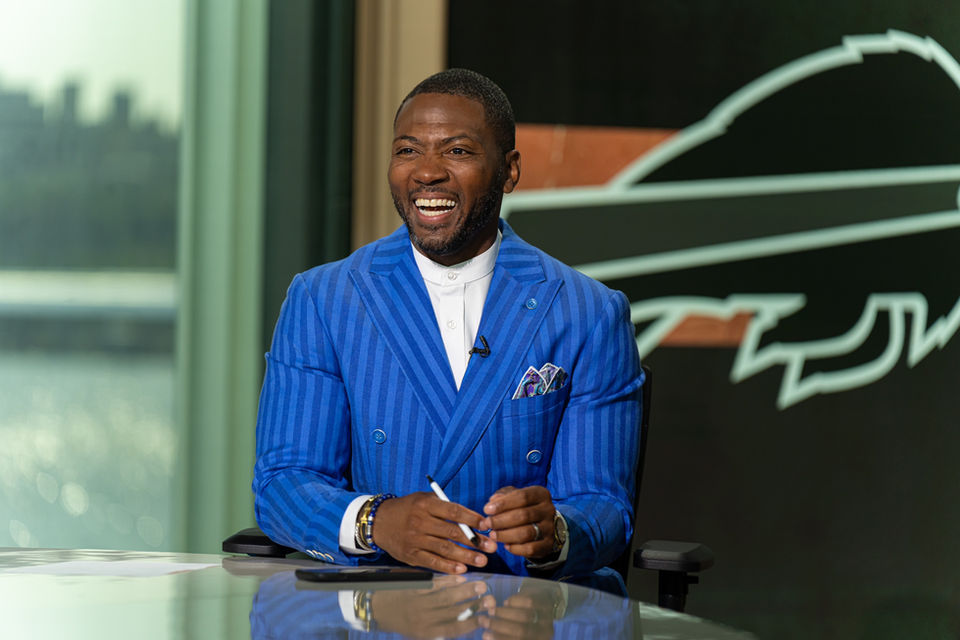 Andre Julius Custom Suits and Tuxedos provides the finest garments and the perfect fit. We served Williamsburg Virginia, Newport News Virginia, Richmond Virginia, Hampton Virginia, and the entire Hampton Roads region.