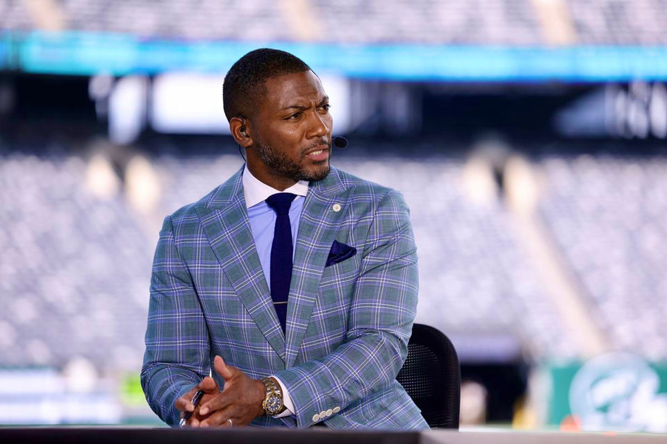 Andre Julius Custom Suits and Tuxedos provides the finest garments and the perfect fit. We served Williamsburg Virginia, Newport News Virginia, Richmond Virginia, Hampton Virginia, and the entire Hampton Roads region.