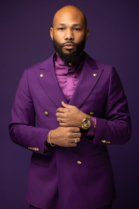 Andre Julius Custom Suits and Tuxedos provides the finest garments and the perfect fit. We served Williamsburg Virginia, Newport News Virginia, Richmond Virginia, Hampton Virginia, and the entire Hampton Roads region.