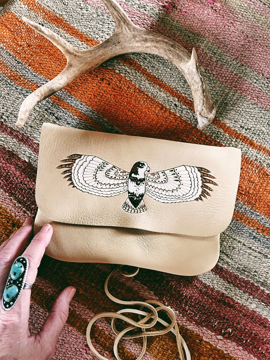 H A W K ⋅ W R A P ⋅ P O U C H