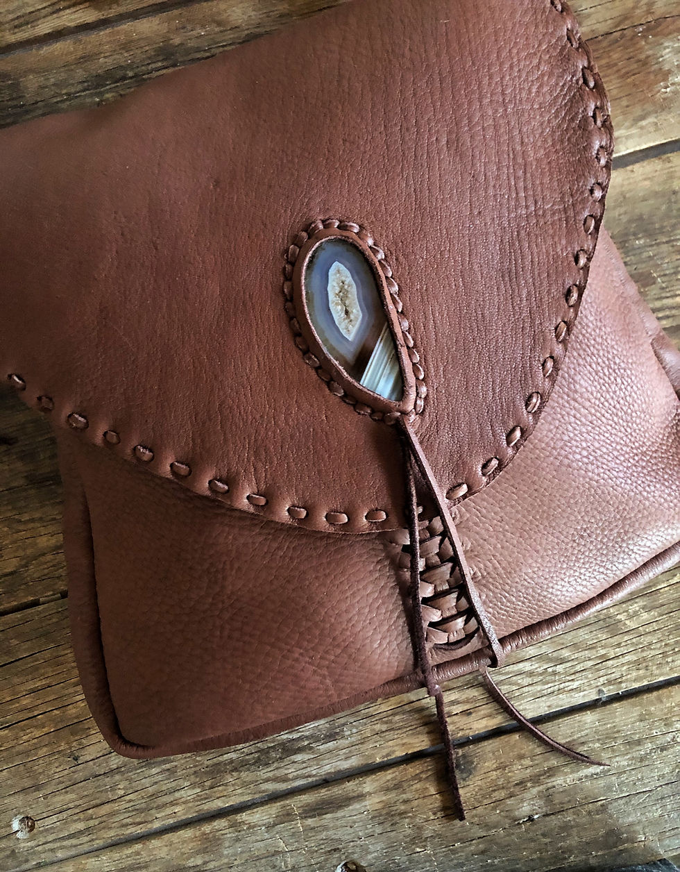 Thumbnail: A R R O Y O ⋅ ROUNDED FLAP