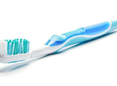 Cleaning Your Dentures