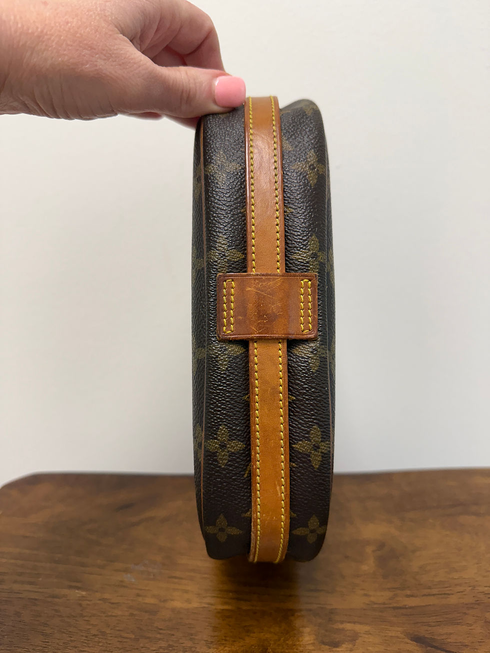 Thumbnail: Louis Vuitton Jeune Fille 25