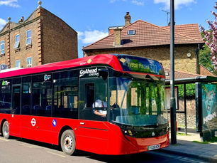 Go-Ahead London Introduces New Electric Midibuses on Route 322