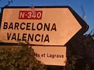 Mystery sign swapper sparks safety warning after ‘international’ road prank