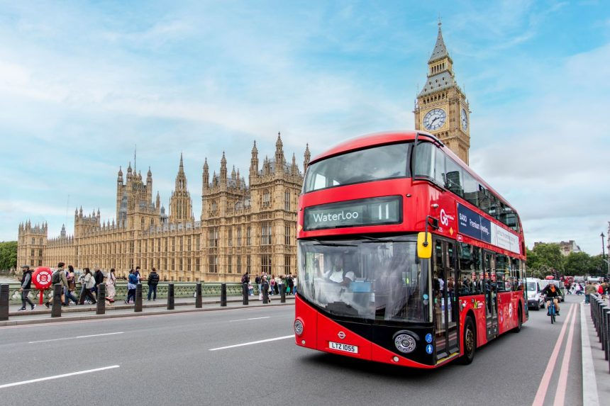 Go-Ahead buses deliver £2.2bn boost to UK economy, new report reveals