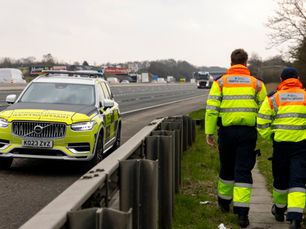 Family calls on National Highways traffic officers to rescue lost phone