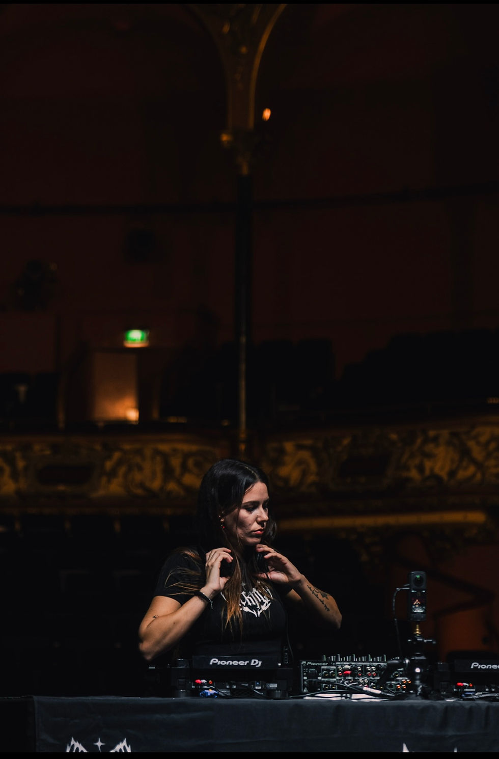 IMG_5766 - LEILA FCKNG.jpeg