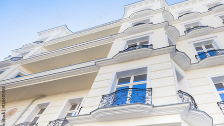 Les réglementations pèsent trop lourd sur les copropriétaires : Quelles solutions pour rénover gratuitement ?