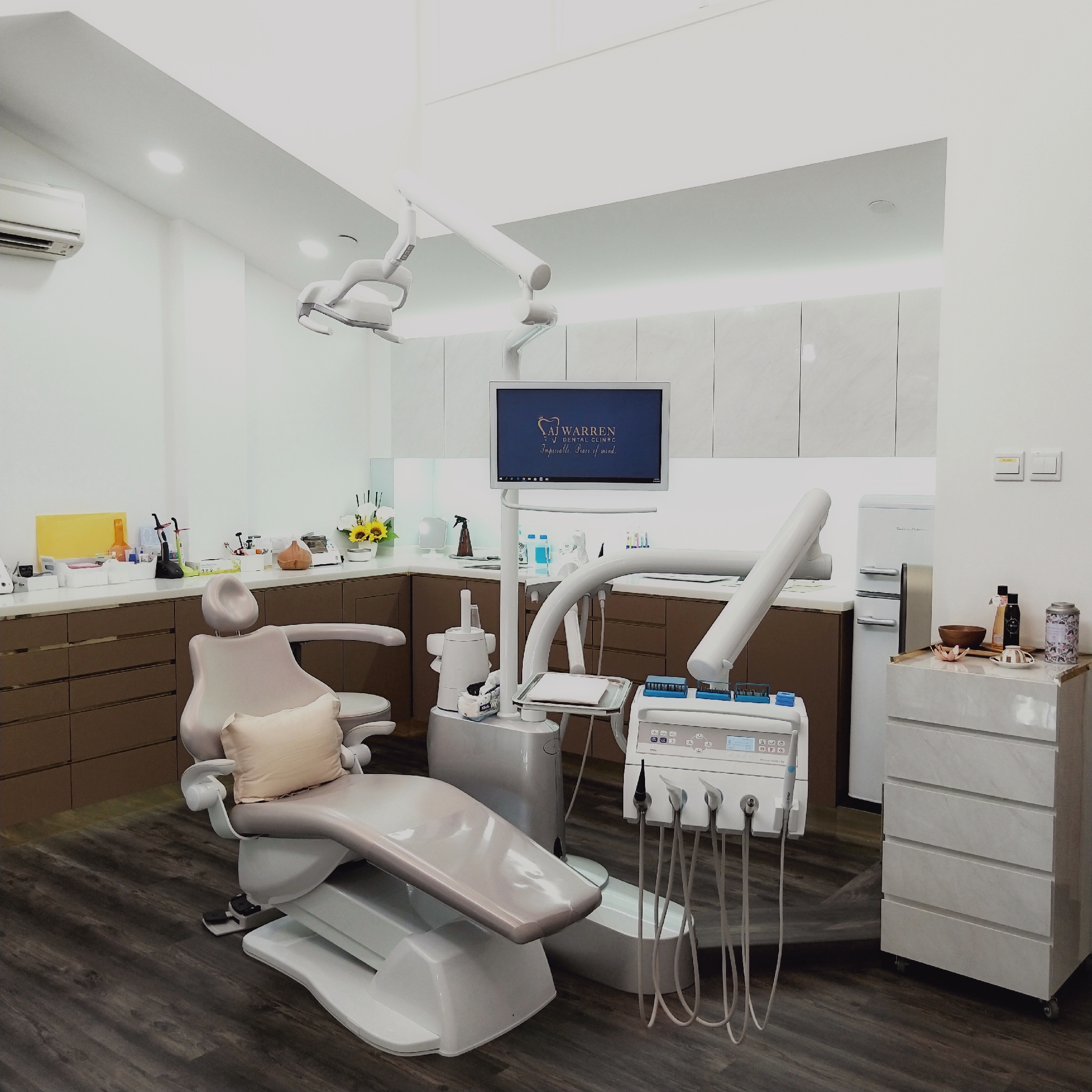 24 Hour Dental Clinic Pasir Panjang AJ Warren Dental Clinic