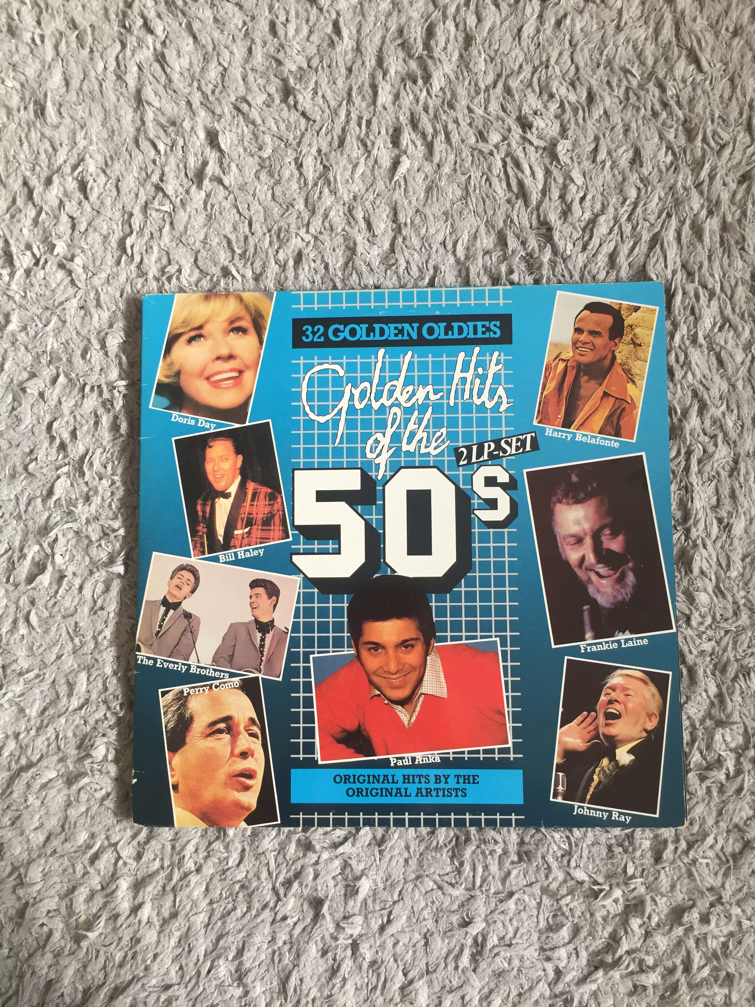 Vinyl Record-32 Golden Oldies*Hits of the 50's